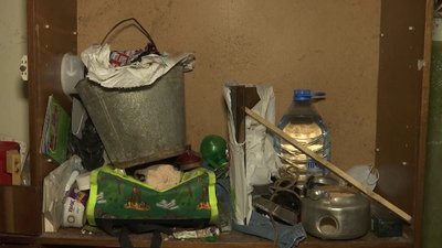 З родини у Харкові вилучили трьох дітей, які жили у смітті з щурами З родини у Харкові вилучили трьох дітей, які жили у смітті з щурами
