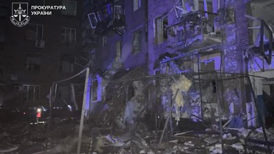 Кривий Ріг, атака 8 січня, удар балістикою, пошкоджена багатоповерхівка