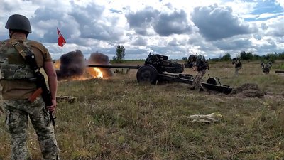 Підрозділи волинської тероборони тренуються в артилерійських стрільбах Підрозділи волинської тероборони тренуються в артилерійських стрільбах