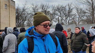 "Я мирна людина, але росіян рватиму зубами", — учасник тероборони з Дніпра "Я мирна людина, але росіян рватиму зубами", — учасник тероборони з Дніпра