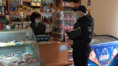 На Житомирщині у чотирьох закладів відібрали ліцензію за продаж алкоголю неповнолітнім