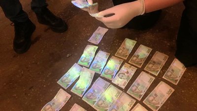 Керівник Автобази у Рівному – в лікарні під охороною. За що його затримали Керівник Автобази у Рівному – в лікарні під охороною. За що його затримали