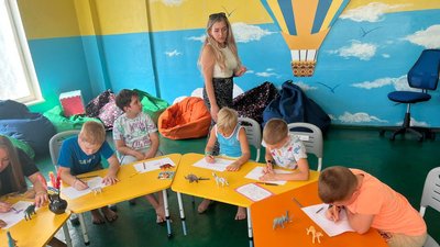У Кривому Розі для дітей військових та переселенців працює безпечний простір У Кривому Розі для дітей військових та переселенців працює безпечний простір