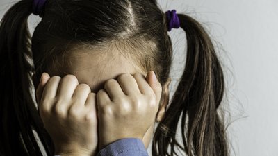 На Миколаївщині поліція розслідує побиття трирічної дитини в супермаркеті