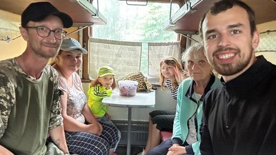 "Війна не відпустила мене". Як студент з Краматорська другий рік російського вторгнення рятує людей з-під обстрілів "Війна не відпустила мене". Як студент з Краматорська другий рік російського вторгнення рятує людей з-під обстрілів