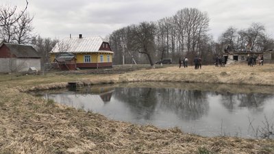 Жінки приїхали за тисячу кілометрів, щоб відстояти право спадщини на волинській землі Жінки приїхали за тисячу кілометрів, щоб відстояти право спадщини на волинській землі