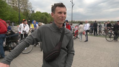 В Івано-Франківську 196 учасників взяли участь у велопробігу на підтримку ЗСУ: репортаж В Івано-Франківську 196 учасників взяли участь у велопробігу на підтримку ЗСУ: репортаж