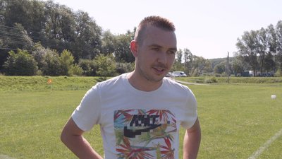 Тара Лещишин, воротар команди "Сокіл" Велика Березовиця Тара Лещишин, воротар команди "Сокіл" Велика Березовиця
