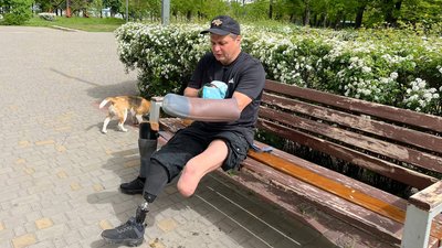 "Я пройшов 900 кілометрів на протезах": Як після поранення тренується ветеран ЗСУ з Дніпра "Я пройшов 900 кілометрів на протезах": Як після поранення тренується ветеран ЗСУ з Дніпра