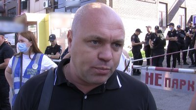 Запорізькі підприємці влаштували мітинг проти стихійної торгівлі Запорізькі підприємці влаштували мітинг проти стихійної торгівлі