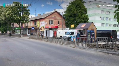 Вулицю Шевченка у Рівному розчистили від МАФів Вулицю Шевченка у Рівному розчистили від МАФів
