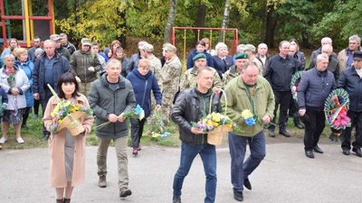 У пам'яті — назавжди: черкащанам-захисникам у рідному селі відкрили меморіальні дошки У пам'яті — назавжди: черкащанам-захисникам у рідному селі відкрили меморіальні дошки