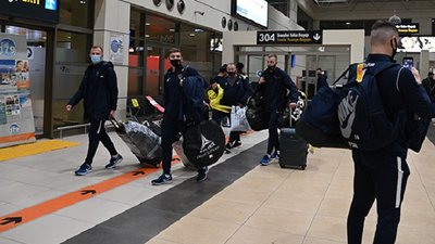 "Агробізнес" прибув до Туреччини. На збір з командою полетіли четверо новачків