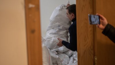 "Винна невістка". Чому в Чернівцях досі не порахували голоси