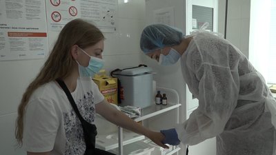 Житомиряни у міських амбулаторіях зробили близько 40 тисяч щеплень від коронавірусу