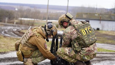 На прикордонні Сумщині поліцейські вперше застосували робота-сапера: як це було