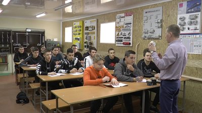 За кошти хмельницької громади у 2021 році вчитимуть 614 майбутніх робітників