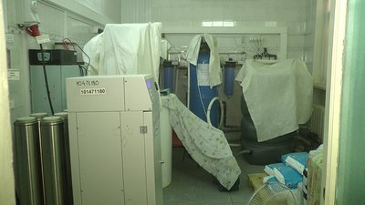 У відділенні нефрології та діалізу миколаївської лікарні коридори та палати наповнилися пилом У відділенні нефрології та діалізу миколаївської лікарні коридори та палати наповнилися пилом