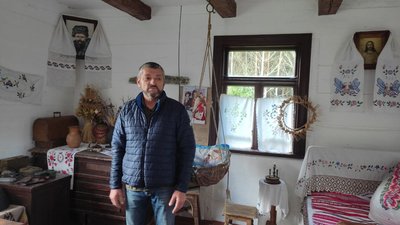 Колиска УПА на Волині – урочище Вовчак: історія села та його жителів Колиска УПА на Волині – урочище Вовчак: історія села та його жителів