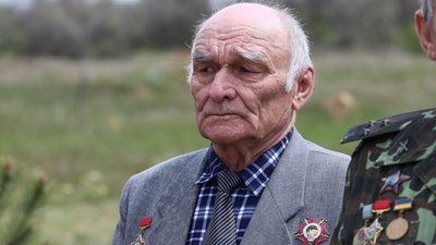 Під Одесою перепоховали дев’ятьох воїнів Другої світової війни Під Одесою перепоховали дев’ятьох воїнів Другої світової війни