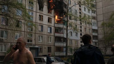 Пожежі в Брянську, обстріли залізничних станцій, “замах” на пропагандиста РФ. Війна. Головне за 25 квітня