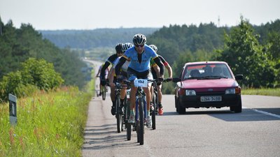 На Рівненщині відбувся веломарафон на 100 кілометрів На Рівненщині відбувся веломарафон на 100 кілометрів