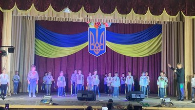 На Тернопільщині учні зібрали 200 тисяч гривень на ЗСУ На Тернопільщині учні зібрали 200 тисяч гривень на ЗСУ