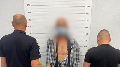 Поліція затримала ужгородця, який вкрав жіночі сумки у працівниць садочку