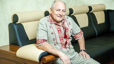 Суд арештував iPhone 11 Pro Max Миколи Аліфанова та гроші за ймовірну організацію замаху на нардепів