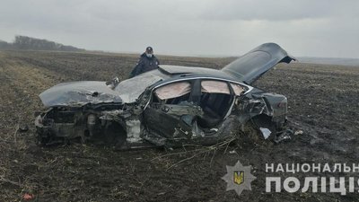 Аварія на трасі Харківщини: травмувалися шестеро людей, серед них — шестирічна дитина Аварія на трасі Харківщини: травмувалися шестеро людей, серед них — шестирічна дитина