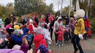 40 літрів каші: у Луцькому зоопарку – свято гарбуза