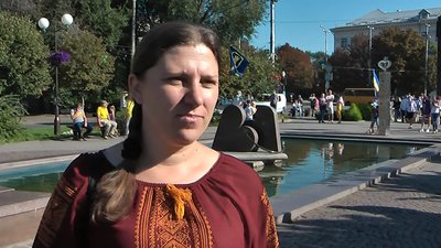 В Запоріжжі День Незалежності розпочали ходою В Запоріжжі День Незалежності розпочали ходою