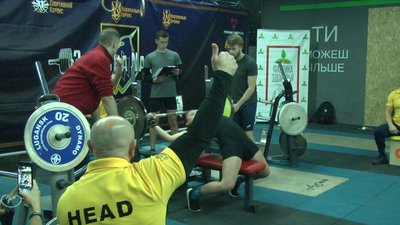 Спортивні змагання "Залізна нація" зібрали професіоналів та аматорів із різних міст України