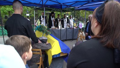 У Кропивницькому попрощалися з військовими Олександром Хижевським і Максимом Петріді У Кропивницькому попрощалися з військовими Олександром Хижевським і Максимом Петріді
