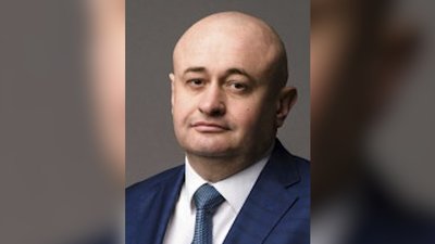 За погрозу пістолетом поліцейським слідчі оголосили про підозру у скоєнні злочину чоловіку