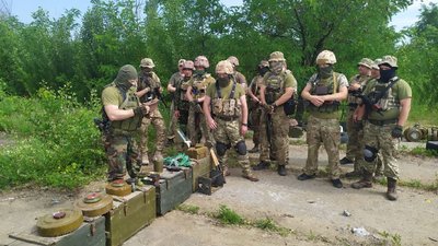 Встановлювали та знешкоджували міни, зупиняли танкову колону. На Кіровоградщині навчають бійців-саперів