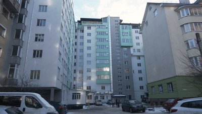 Без права власності. Як живуть франківці у будинку, який не можуть здати 6 років Без права власності. Як живуть франківці у будинку, який не можуть здати 6 років