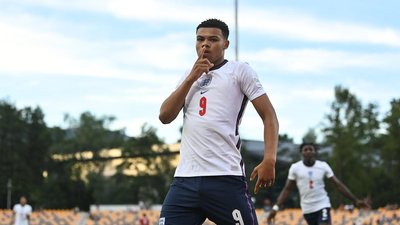 Англія достроково вийшла в півфінал Євро-2022 U19, найрезультативніший матч турніру в групі B: таблиця