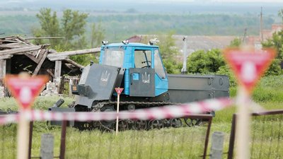 Машина для розмінування від харківських винахідників отримала сертифікат, її поставлять на масове виробництво