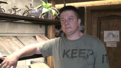 У Запоріжжі волонтери пошили броню для собак, які допомагають у захисті міста У Запоріжжі волонтери пошили броню для собак, які допомагають у захисті міста
