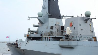 До Одеського порту зайшов есмінець ВМС Великої Британії "Dragon"