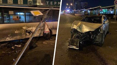 У Харкові легковик збив паркан і опору, світлофор впав на автобус