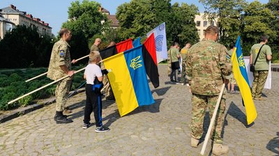 "Загартовані війною": військові з 10 областей приїхали в Ужгород на Всеукраїнський форум "Загартовані війною": військові з 10 областей приїхали в Ужгород на Всеукраїнський форум