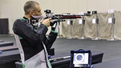 Ветеран АТО з Черкас виборов срібну медаль на "Іграх Воїнів" у США Ветеран АТО з Черкас виборов срібну медаль на "Іграх Воїнів" у США