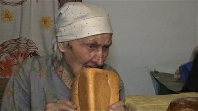 Коли від голоду відібрало ноги, повзла їсти бур'ян. 99-річна Євгенія Будяненко – про Голодомор
