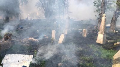Російські військові за вечір 8 травня двічі обстріляли Сумщину Російські військові за вечір 8 травня двічі обстріляли Сумщину