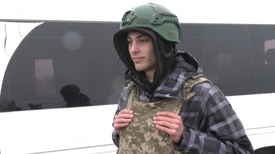 "Найголовніше — це бажання". На Дніпропетровщині склали іспит курсанти Академії бойових пілотів FPV-дронів "Найголовніше — це бажання". На Дніпропетровщині склали іспит курсанти Академії бойових пілотів FPV-дронів