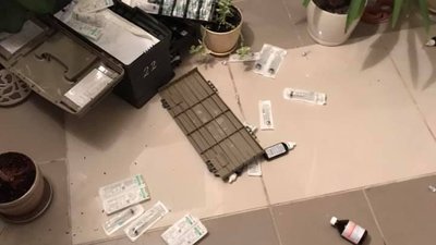 У Львові нетверезі мешканці викликали швидку допомогу та вчинили конфлікт з медиками У Львові нетверезі мешканці викликали швидку допомогу та вчинили конфлікт з медиками