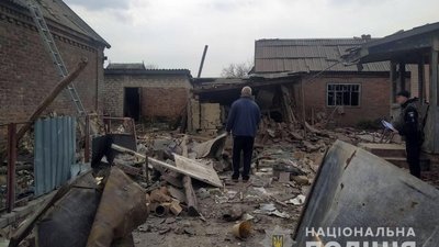 На Донеччині 17 квітня військові РФ обстріляли 9 населених пунктів — є загиблі та поранені