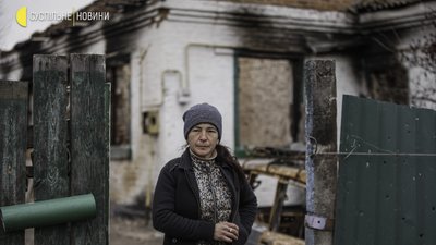 Син загинув на війні, дім розбомбили: історія родини з Андріївки Син загинув на війні, дім розбомбили: історія родини з Андріївки